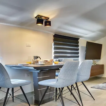 Exclusive Апартаменти Пула