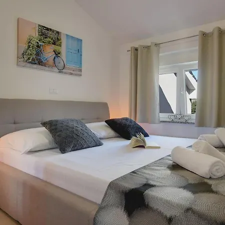 Exclusive * Пула