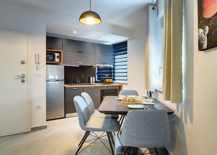 Exclusive * بولا