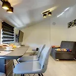 Apartament Exclusive *